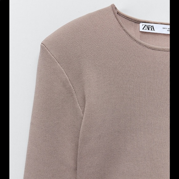 Zara - Shoulder Pad Sweater - Picture 6 of 6